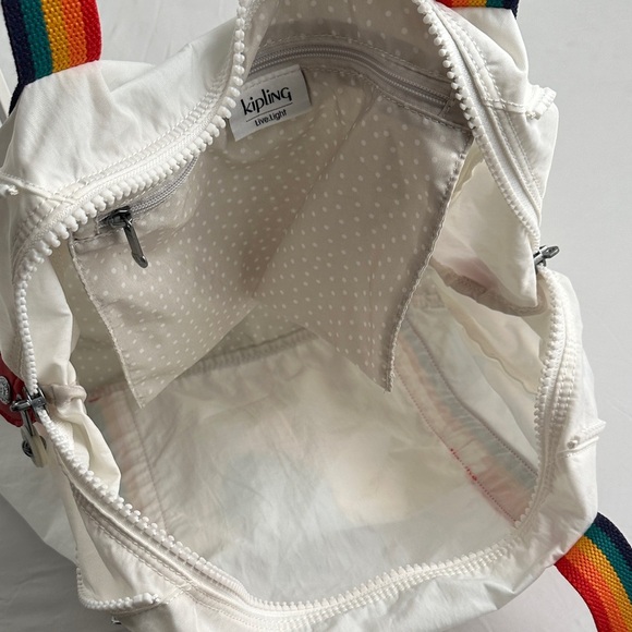 Kipling Art Medium Pride alabaster white multicolor logo rainbow strap tote bag - Picture 2 of 14